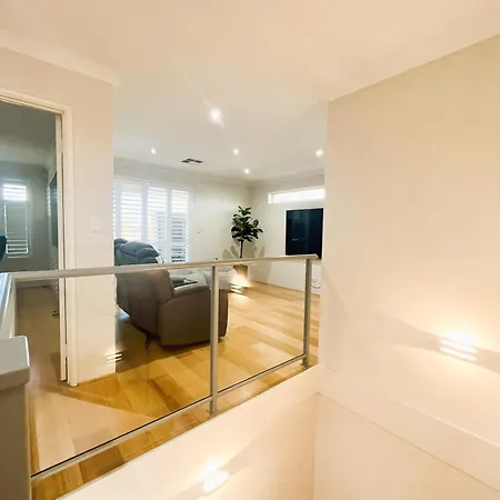 10 Majestic Maylands 4Brwalk To River! Perth Exterior photo